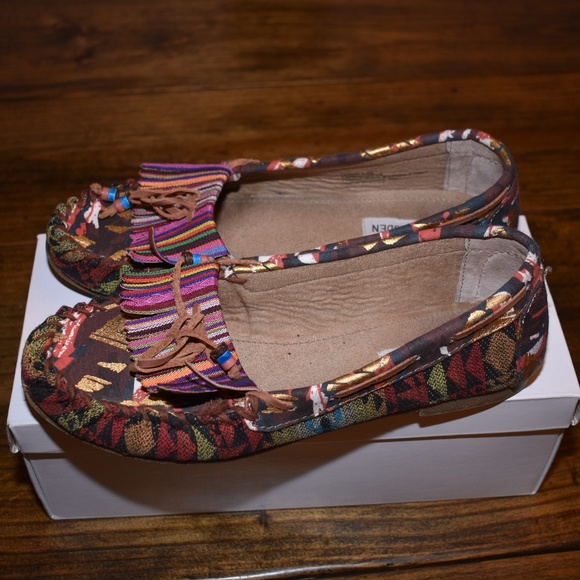 steve madden moccasin shoes